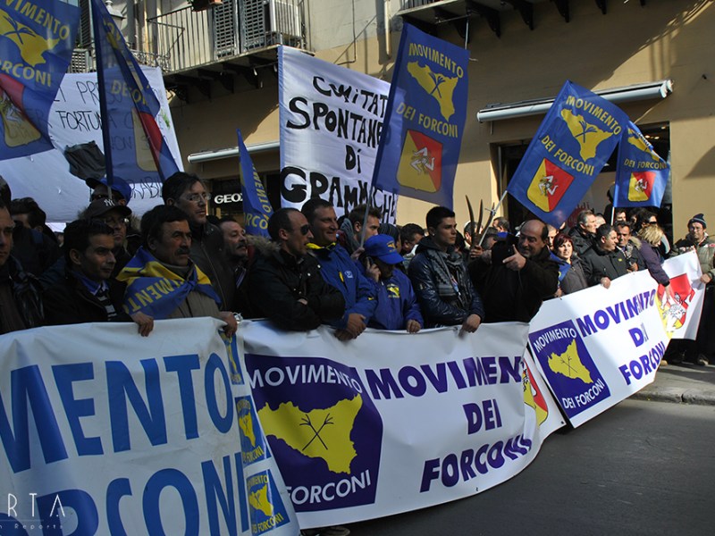 I FORCONI: JACQUERIE O VANDEA? CRONACA DI UNA&nbsp;MANIFESTAZIONE