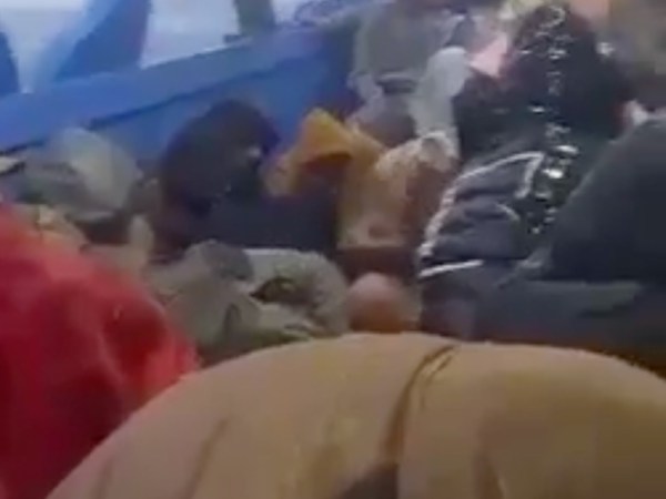 URLA DAL MEDITERRANEO: APRITE TUTTI I&nbsp;PORTI!